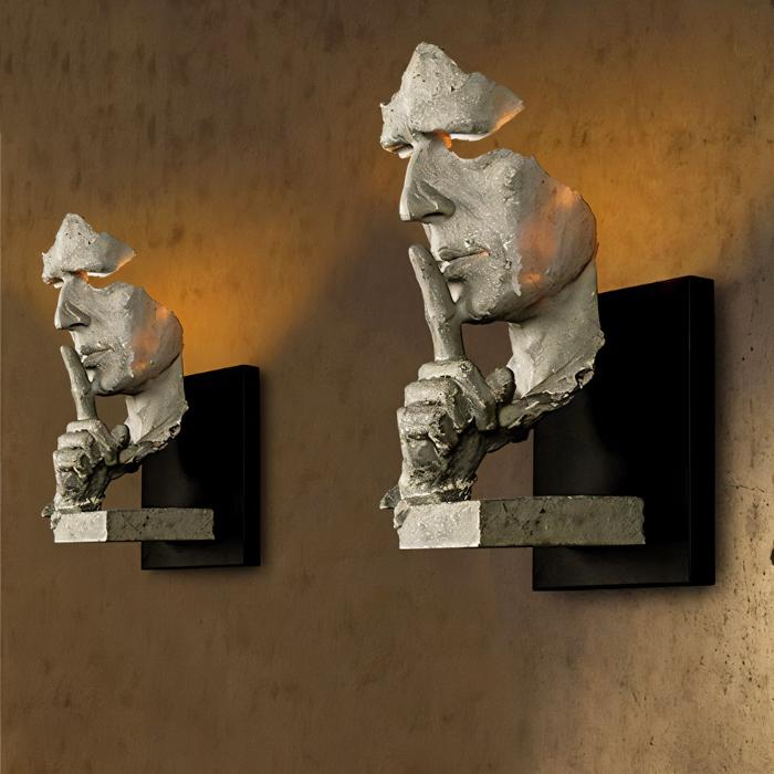Whispering Face Wall Lamp - Nuvé