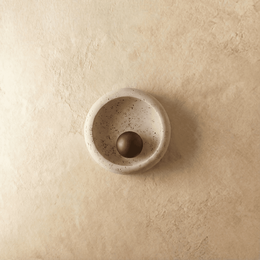 Yalka Travertine Wall Lamp - Nuvé