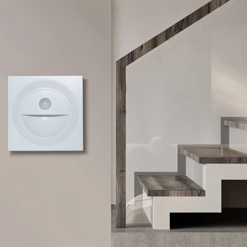 Zain Stair Wall Light - Nuvé