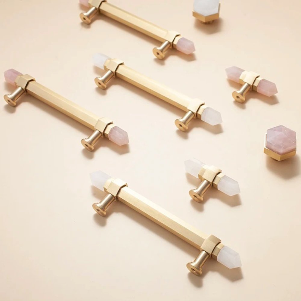 Zakitu Crystal Knob & Pull Bar - Nuvé